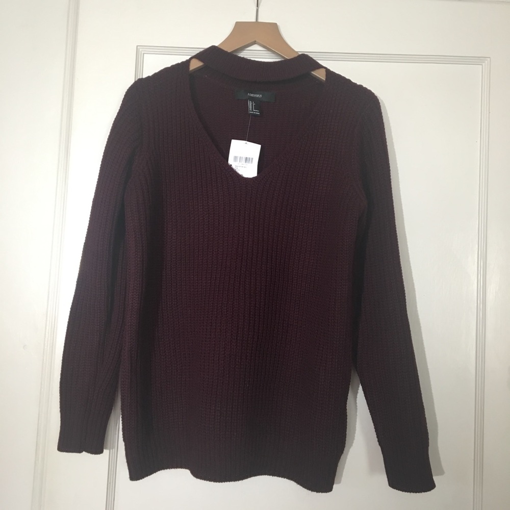 Maroon V neck sweater with choker collar